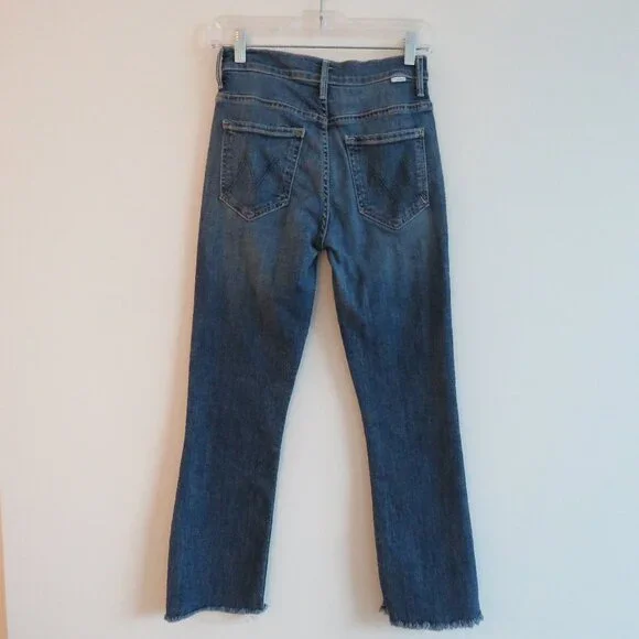 MOTHER The Insider Crop Step Fray Jeans in Girl Crush - Size 25 - Picture 9 of 14